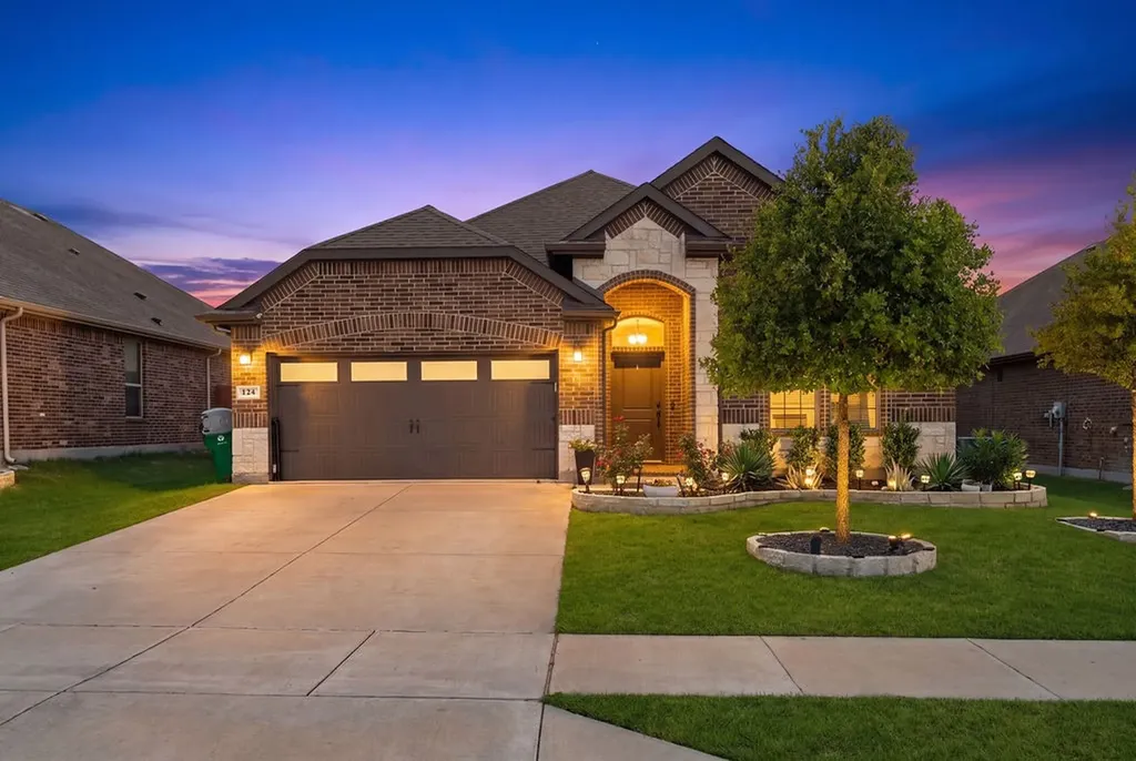 124 Wagon Mound Waxahachie TX 75167