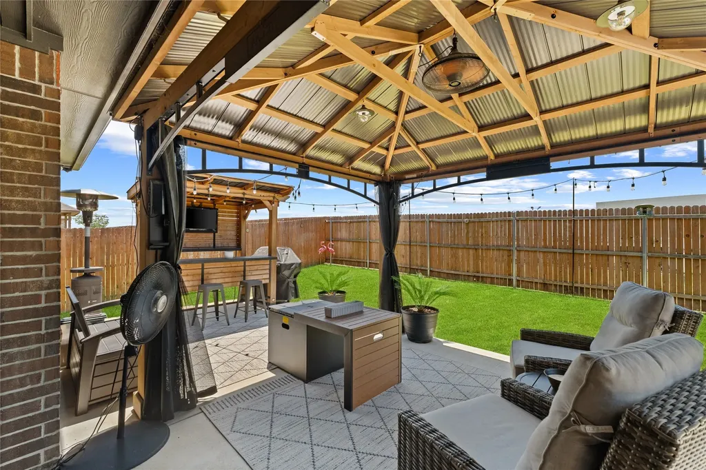 124 Wagon Mound Waxahachie TX 75167