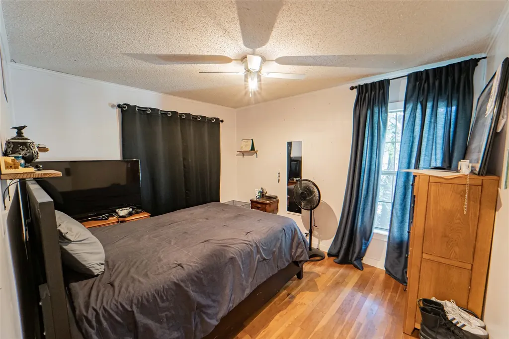 1114 W Dyer Street Breckenridge TX 76424