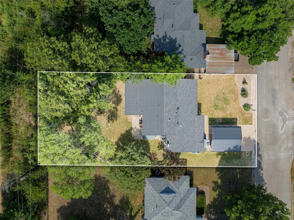 1114 W Dyer Street Breckenridge TX 76424