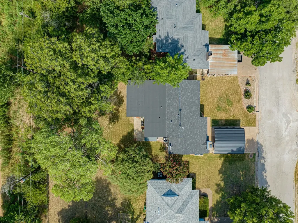 1114 W Dyer Street Breckenridge TX 76424
