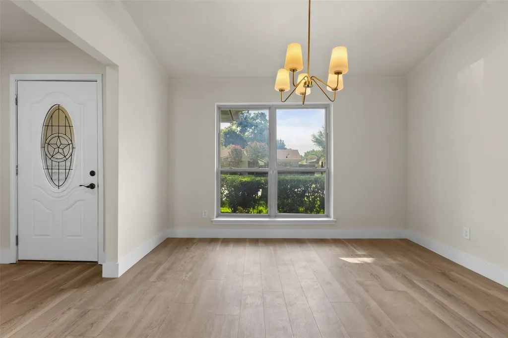 5009 Presidio Garland TX 75043