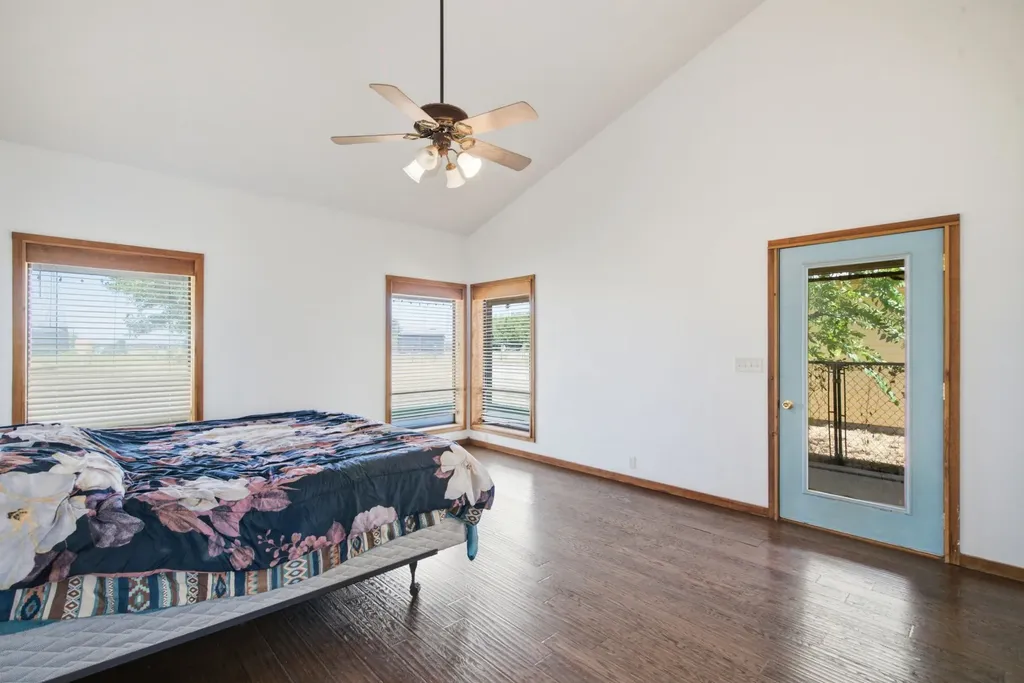 3624 County Road 398 Stephenville TX 76401