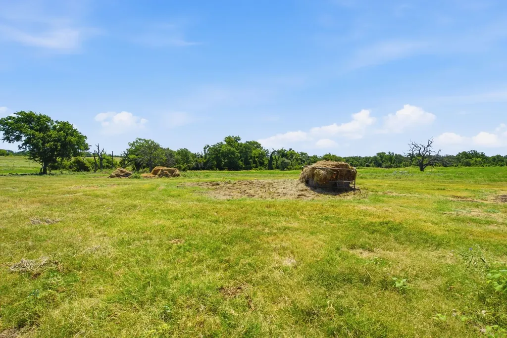 3624 County Road 398 Stephenville TX 76401