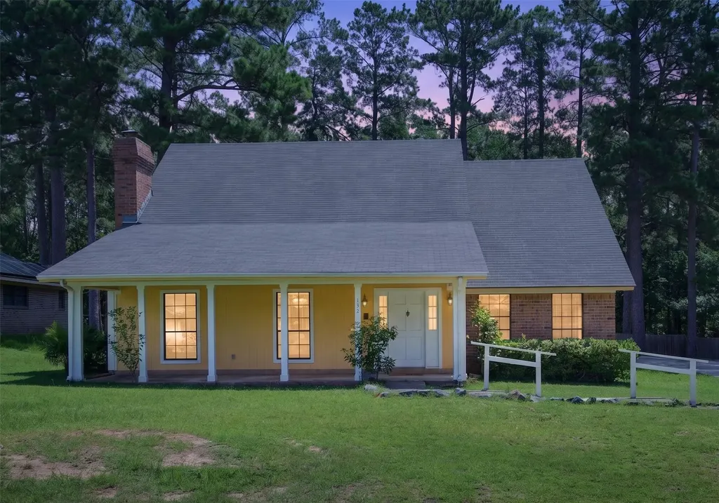 121 Deer Lane Mansfield LA 71052