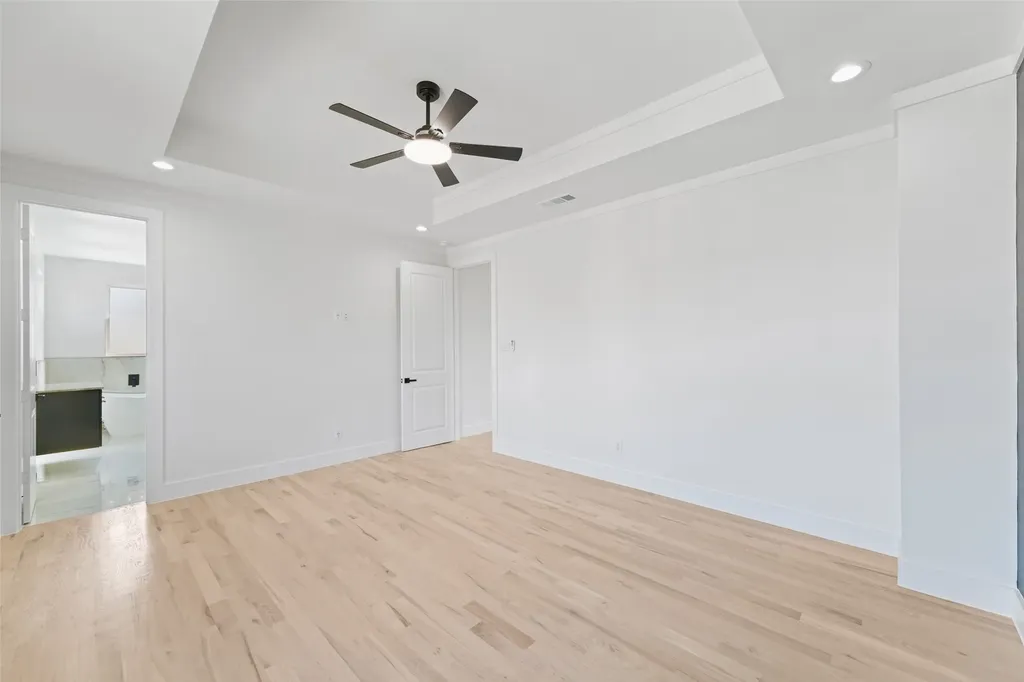 703 Buckalew Street Dallas TX 75208
