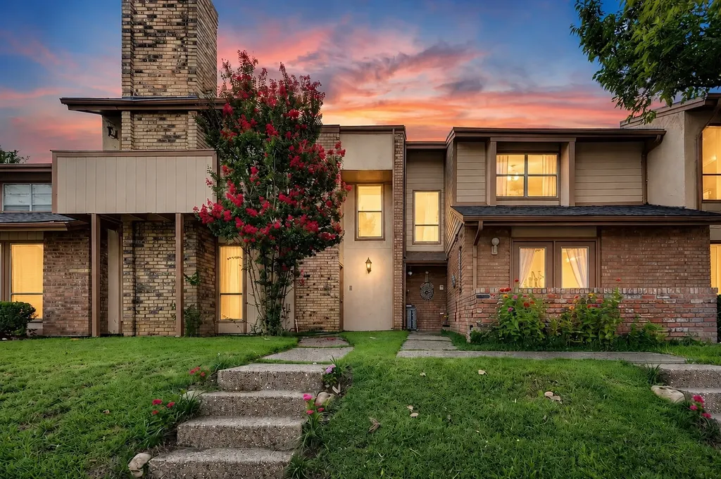 2619 Westgate Drive Arlington TX 76015