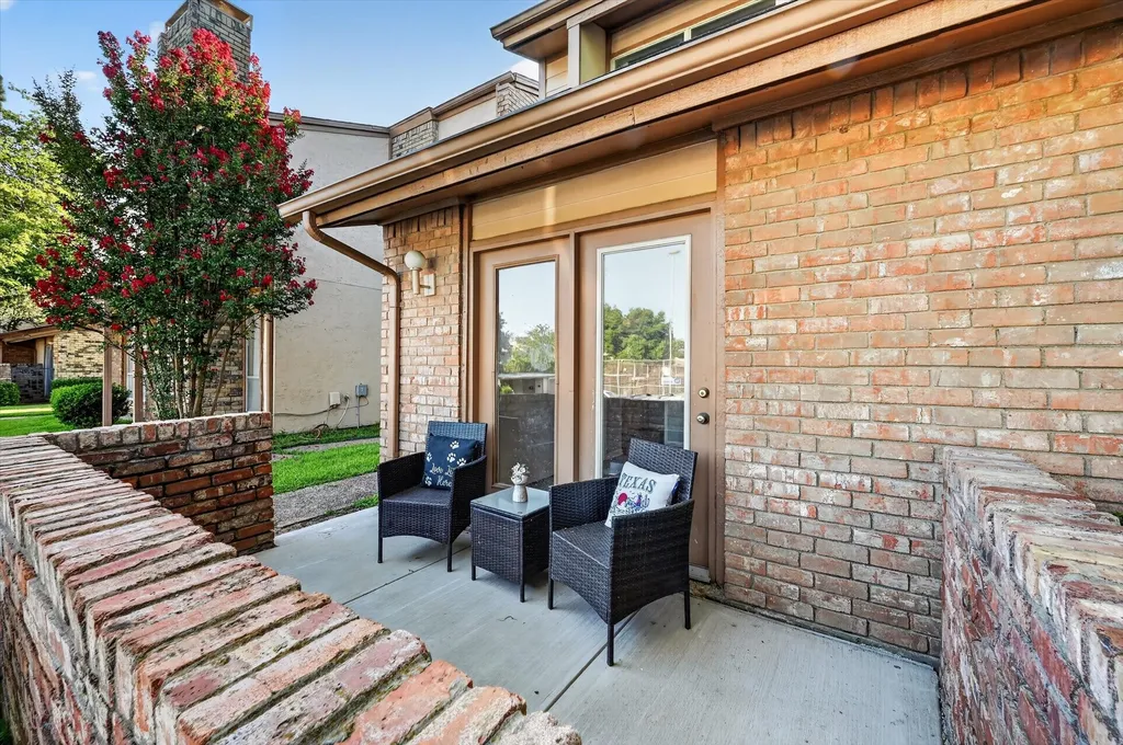 2619 Westgate Drive Arlington TX 76015