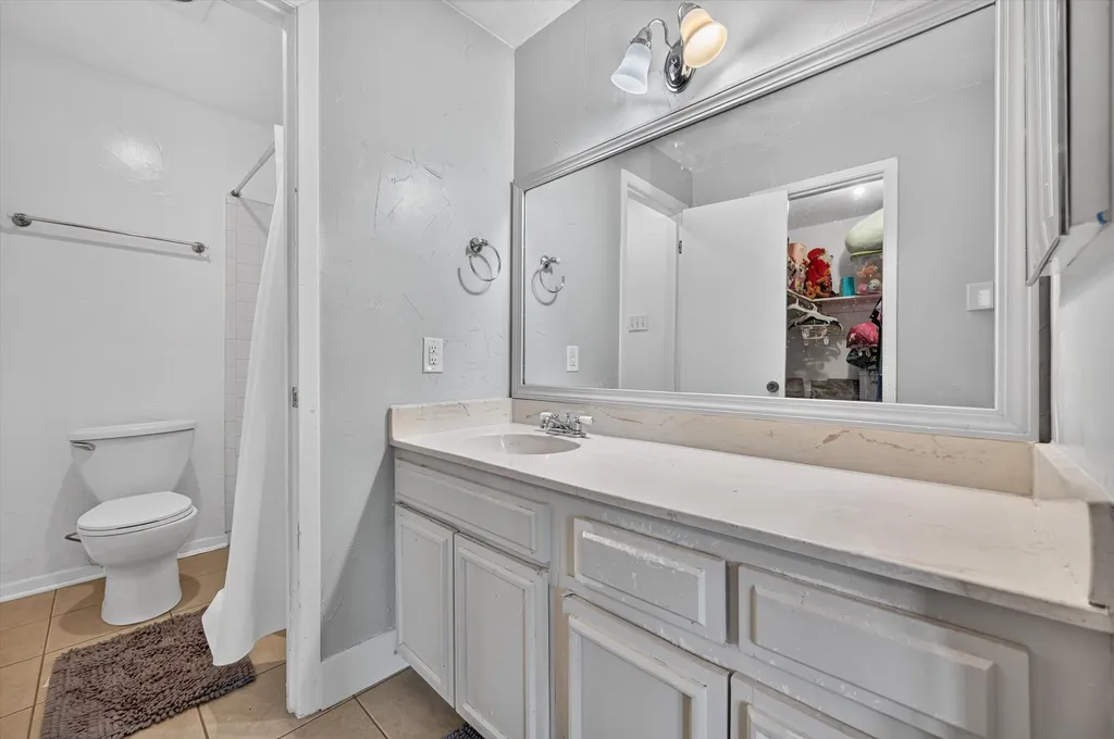 2619 Westgate Drive Arlington TX 76015