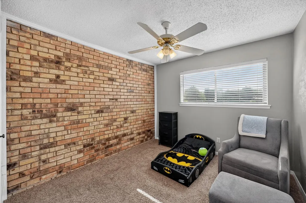 2619 Westgate Drive Arlington TX 76015