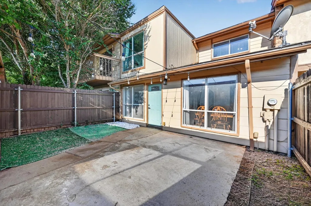 2619 Westgate Drive Arlington TX 76015