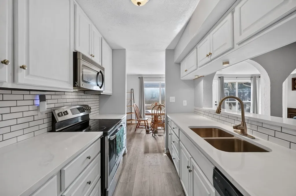 2619 Westgate Drive Arlington TX 76015