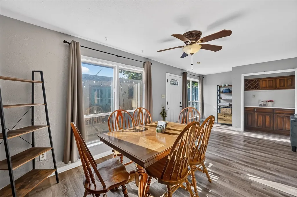 2619 Westgate Drive Arlington TX 76015