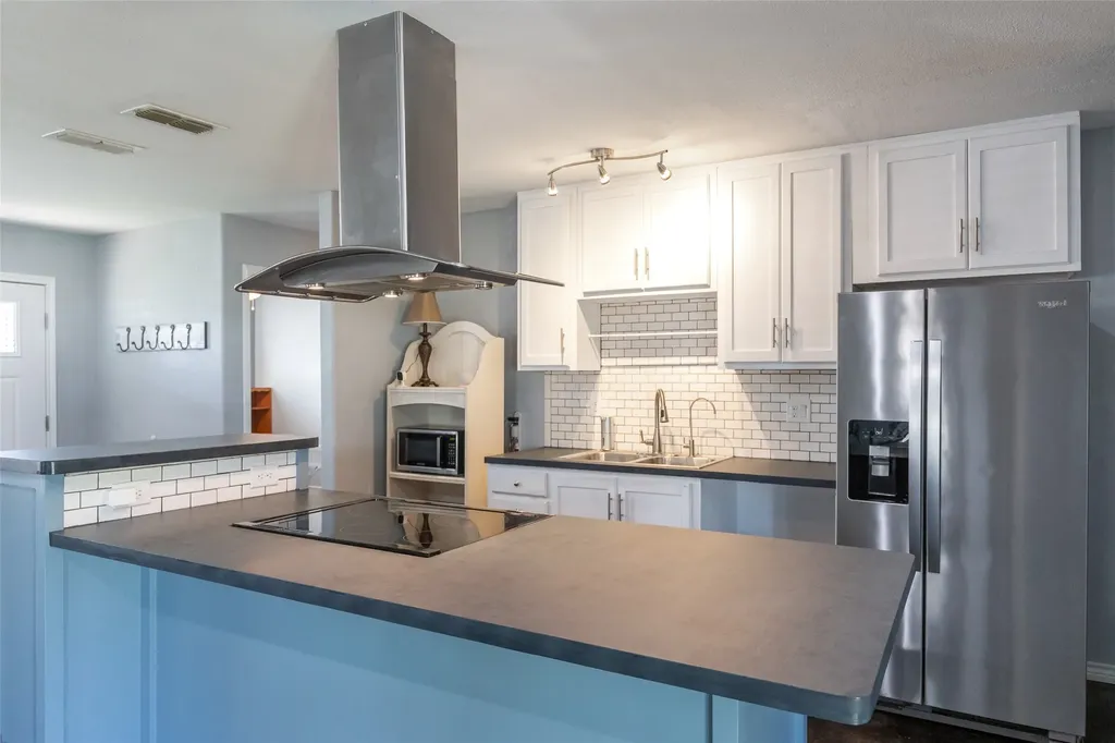 250 5th Street Hawley TX 79525