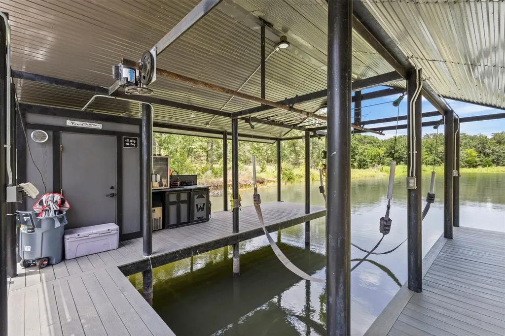 136 Private Road 197 Streetman TX 75859