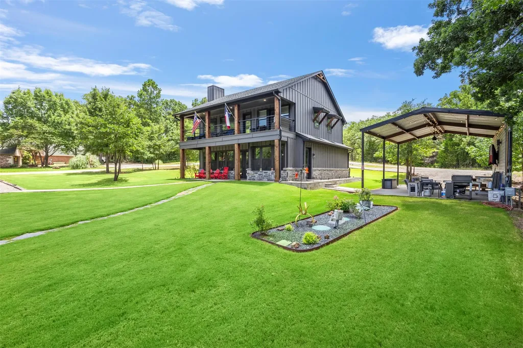 136 Private Road 197 Streetman TX 75859