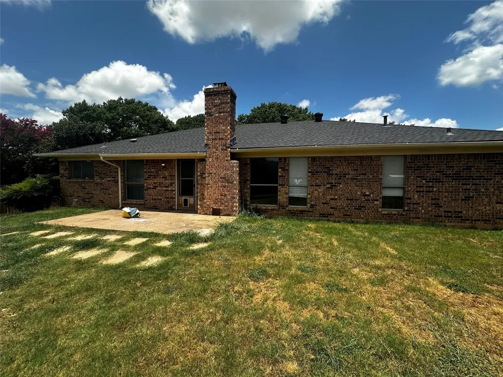 6804 Fair Meadows Drive North Richland Hills TX 76182