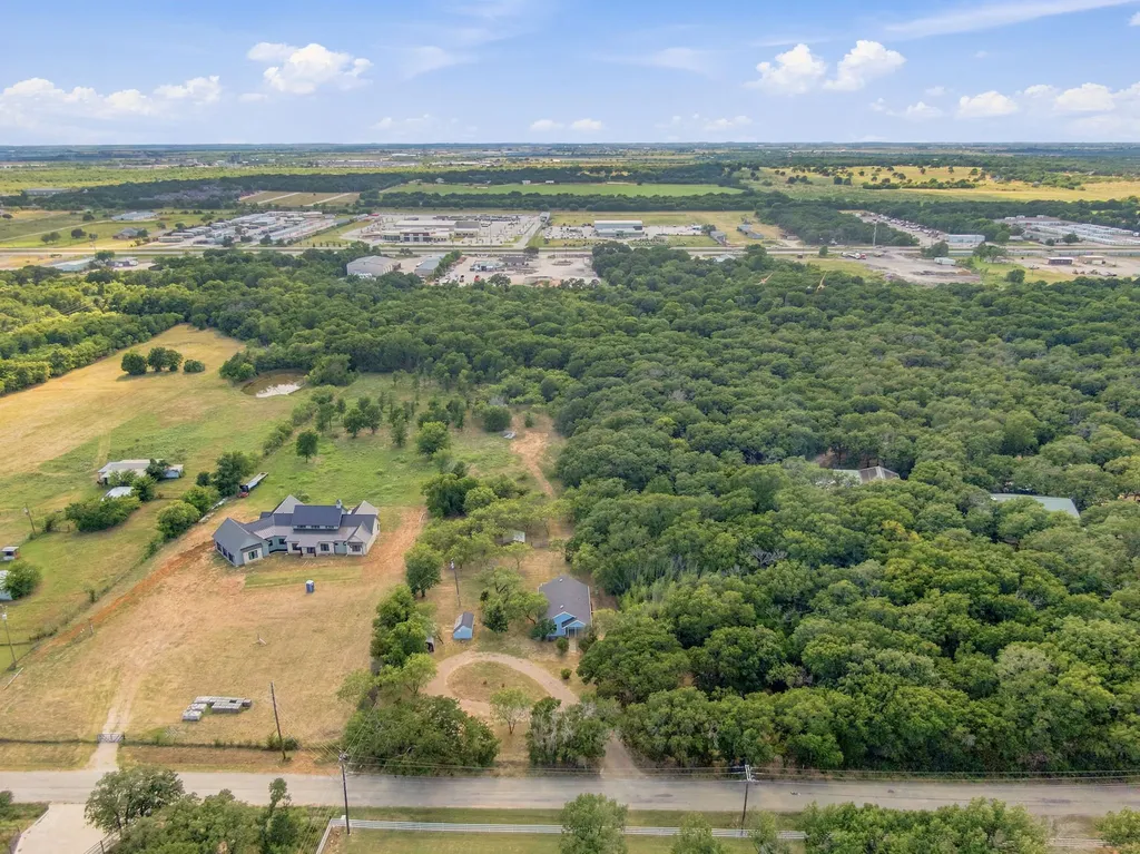 3325 Dove Creek Road Cleburne TX 76031