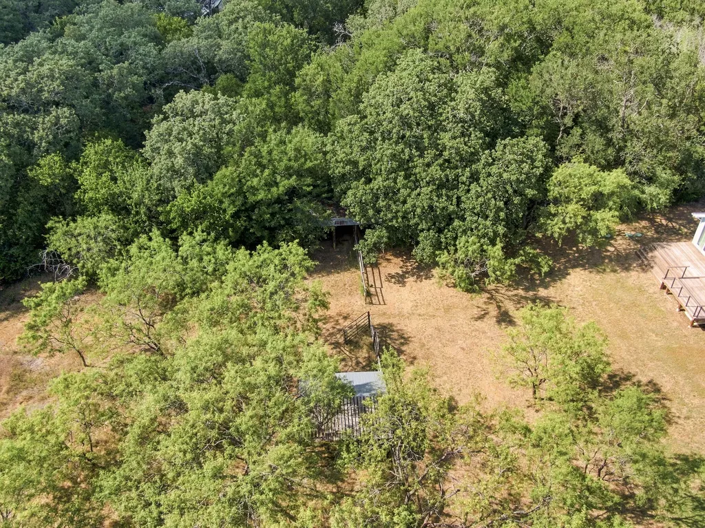 3325 Dove Creek Road Cleburne TX 76031
