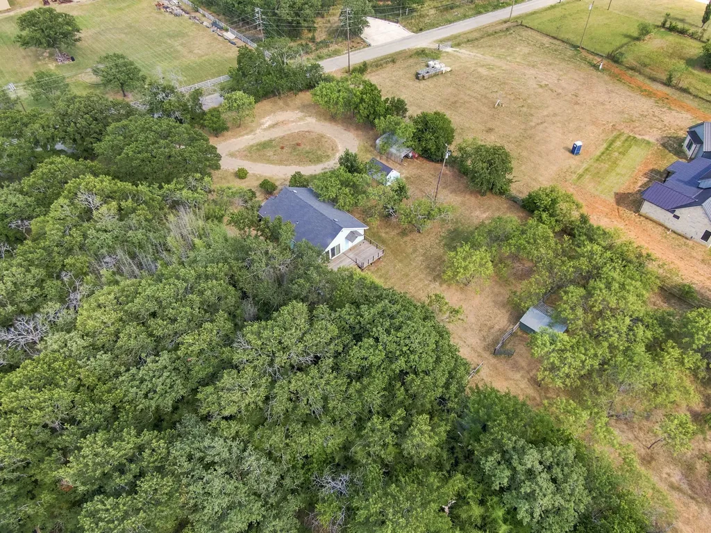 3325 Dove Creek Road Cleburne TX 76031