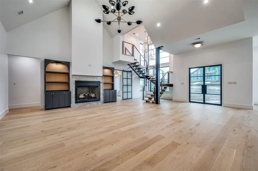 1973 Carter Lane Gunter TX 75058