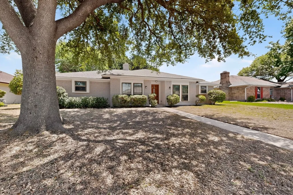 605 Palomar Lane Richardson TX 75081