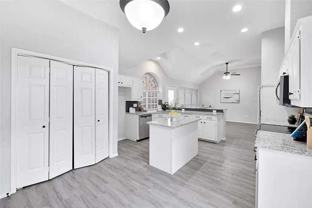 3116 Silver Springs Lane Richardson TX 75082