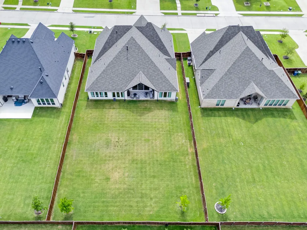 1925 Lotus Court Haslet TX 76052
