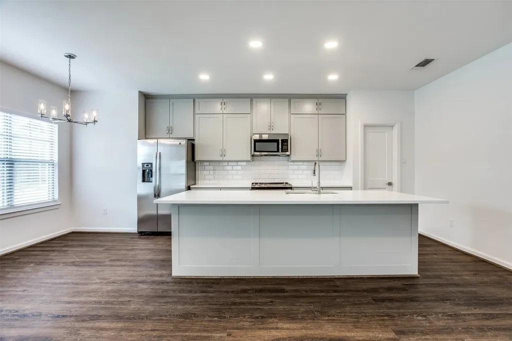 2612 S University Drive Fort Worth TX 76109