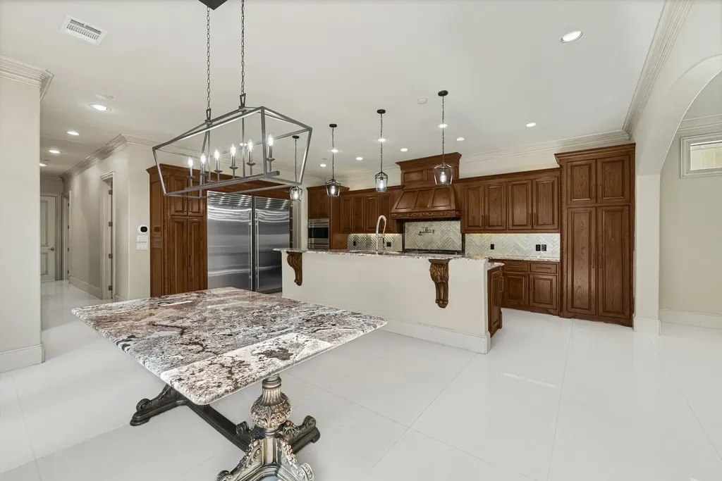 5821 Northaven Road Dallas TX 75230