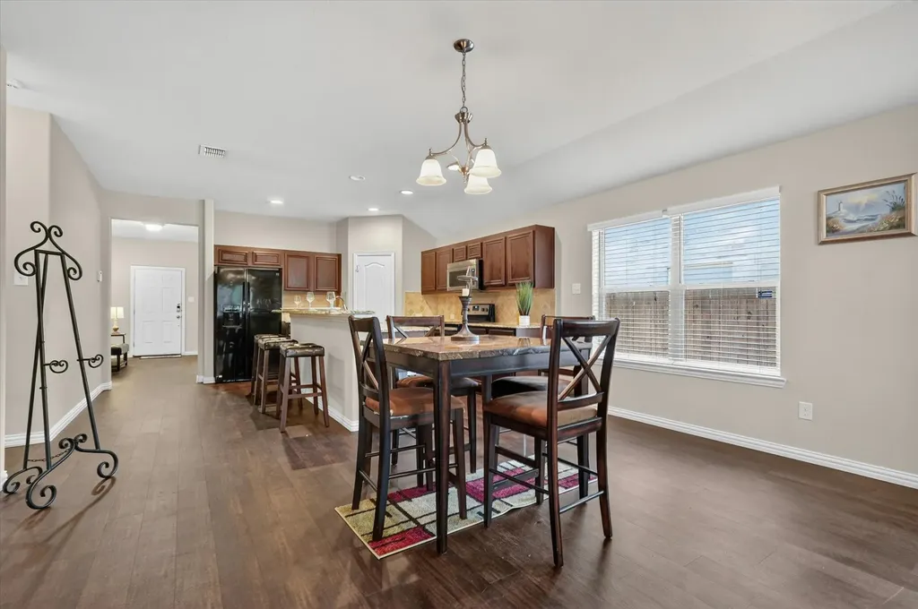 5104 Chatfield Place Arlington TX 76017