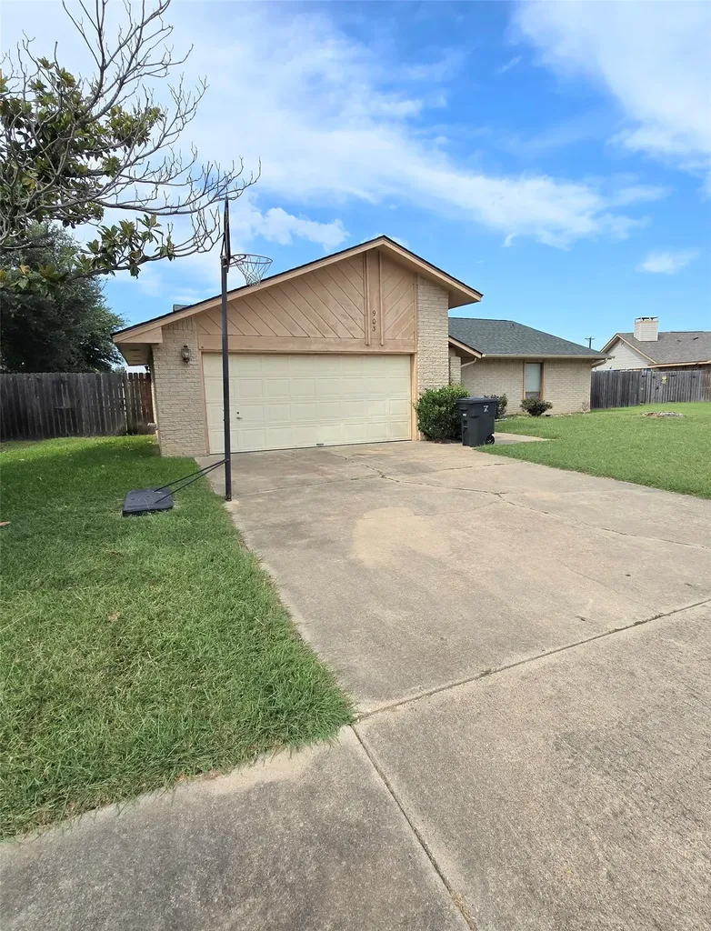 903 Moss Circle Killeen TX 76542