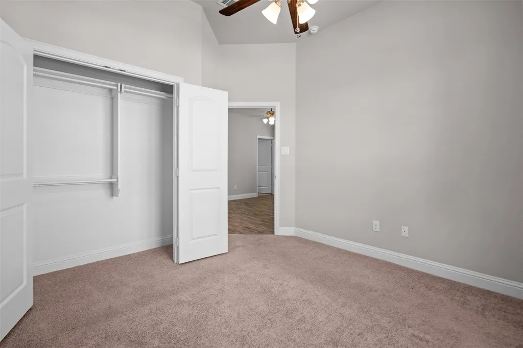 119 Happy Lane Red Oak TX 75154