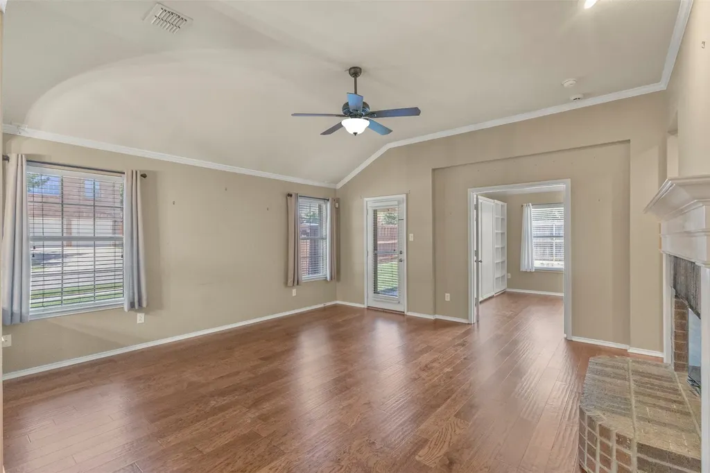 1201 Iron Horse Street Wylie TX 75098