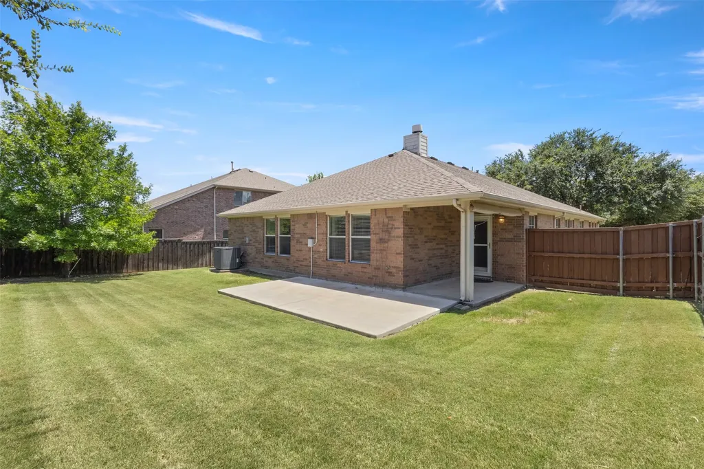 1201 Iron Horse Street Wylie TX 75098