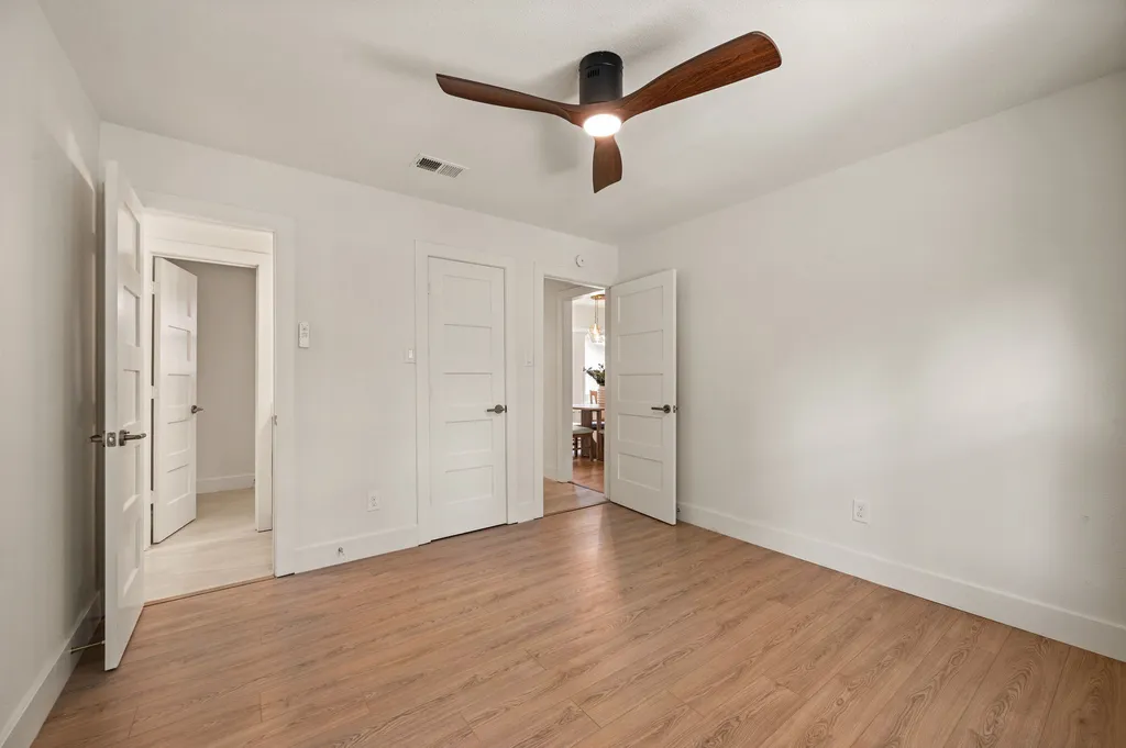 800 Tanglewood Lane Arlington TX 76012