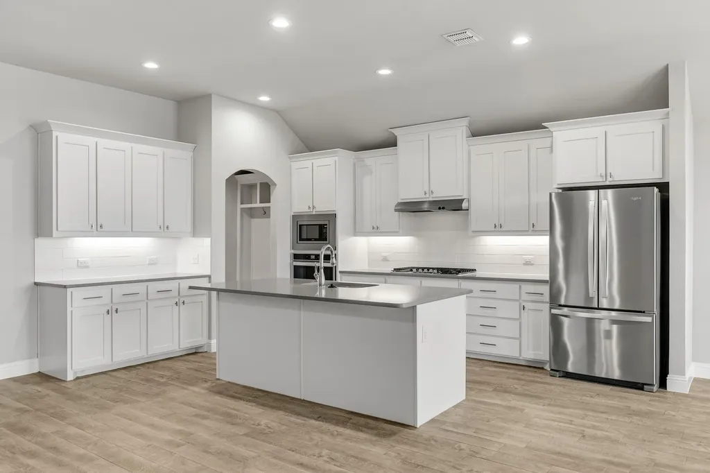 915 Timber Ridge Drive Justin TX 76247