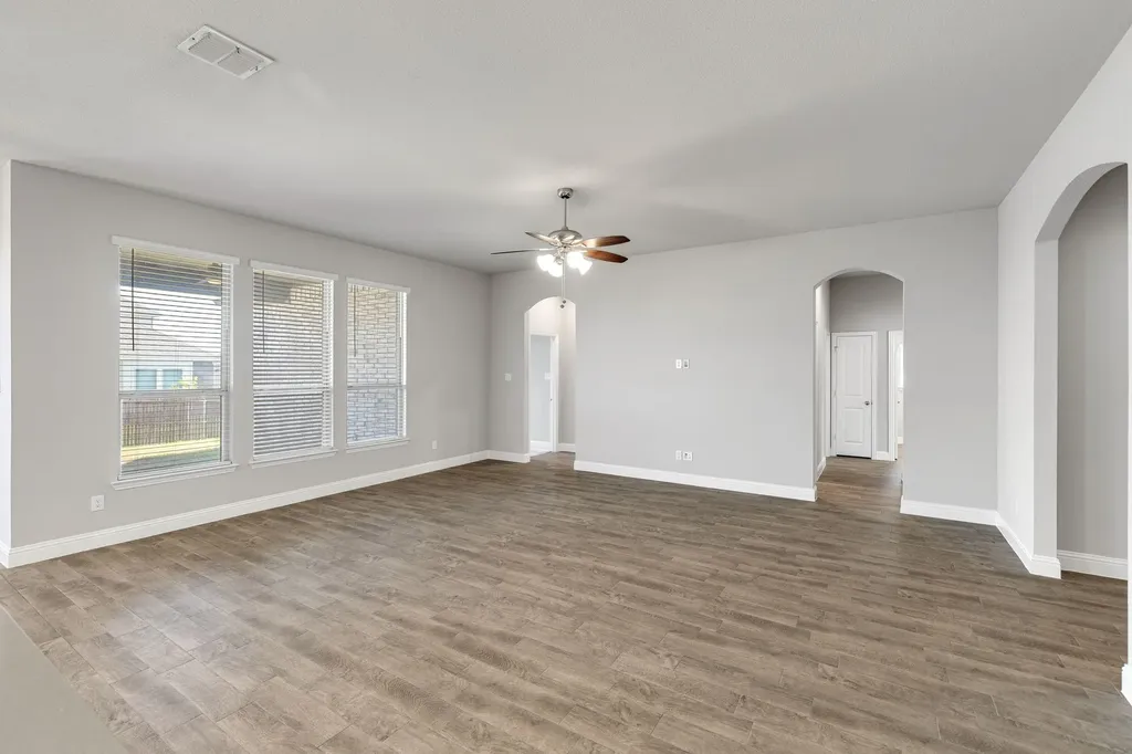 915 Timber Ridge Drive Justin TX 76247
