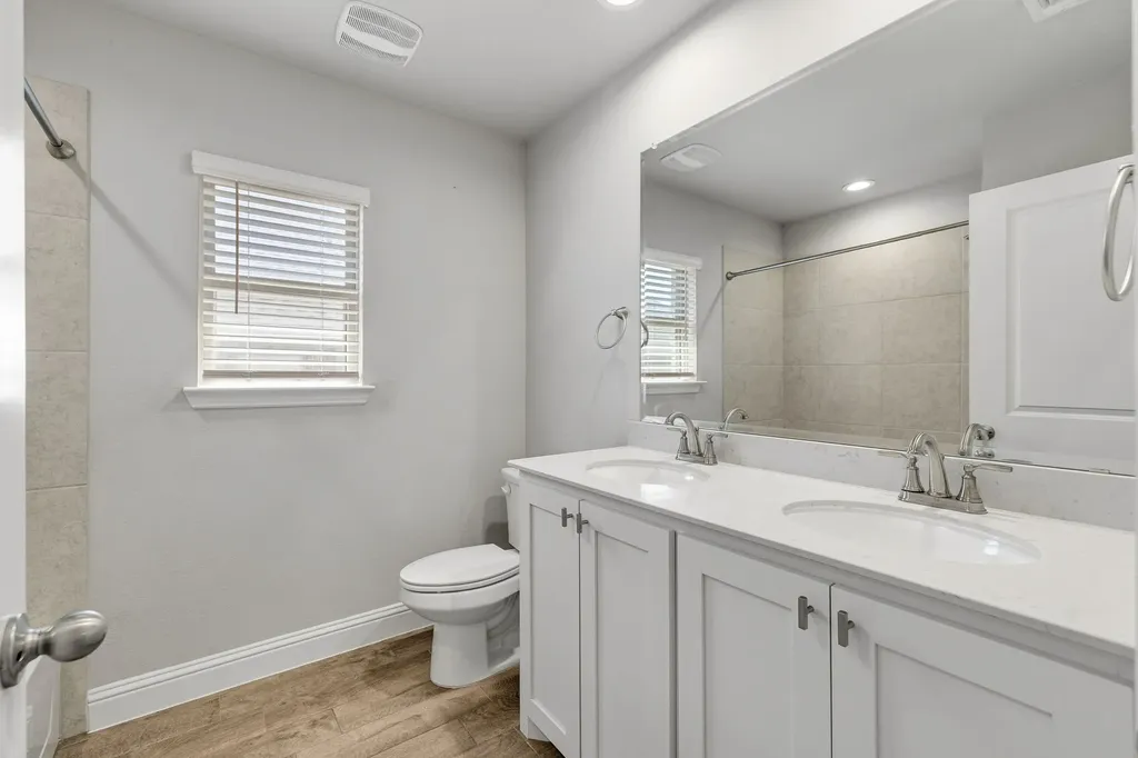 915 Timber Ridge Drive Justin TX 76247