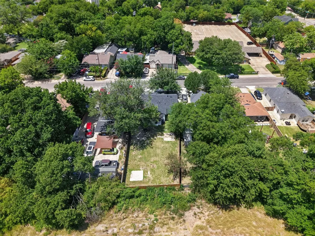 924 Nolte Drive Dallas TX 75208