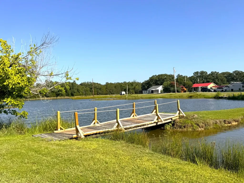 1926 Private Road 3344 Greenville TX 75402