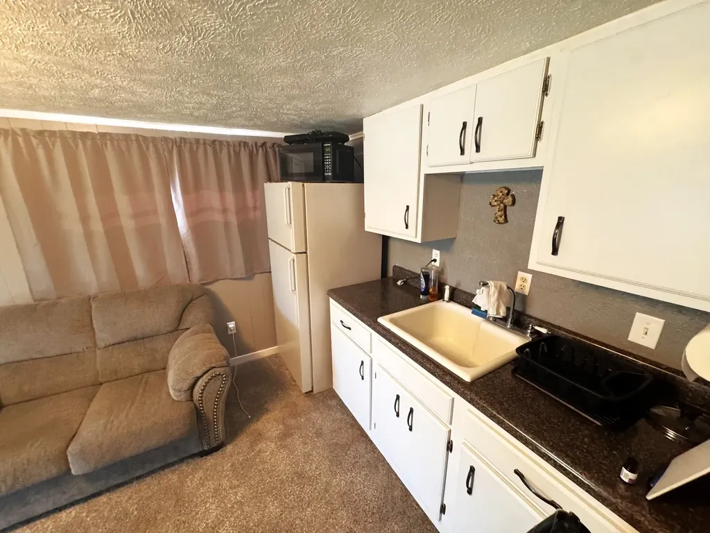 1926 Private Road 3344 Greenville TX 75402