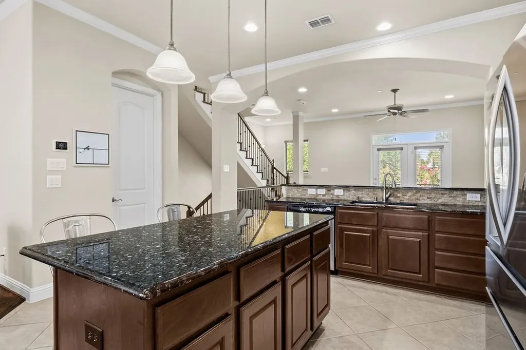 5736 Robbie Road Plano TX 75024