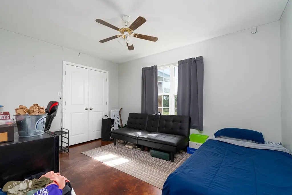 1002 County Road 209 Wingate TX 79566