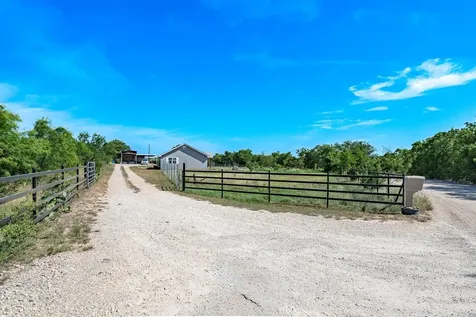 1002 County Road 209 Wingate TX 79566