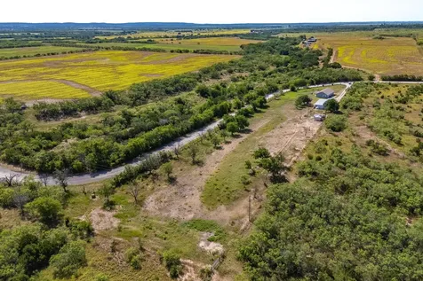 1002 County Road 209 Wingate TX 79566