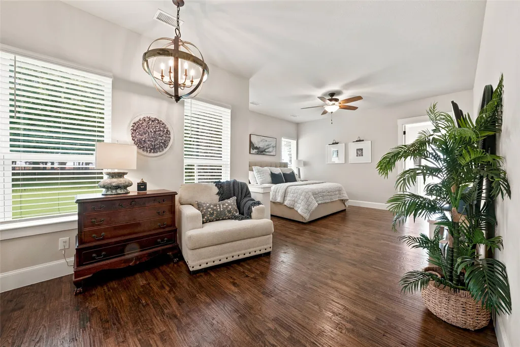 4482 Lake Breeze Drive Mckinney TX 75071