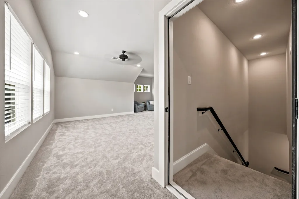 4482 Lake Breeze Drive Mckinney TX 75071