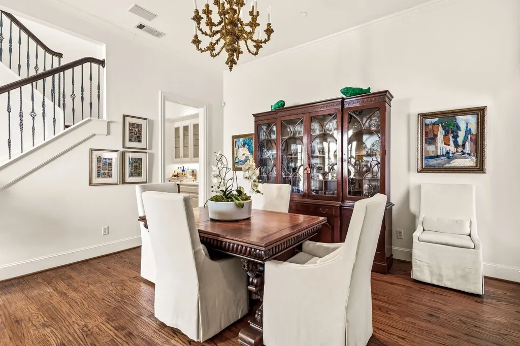 4608 Gilbert Avenue Dallas TX 75219