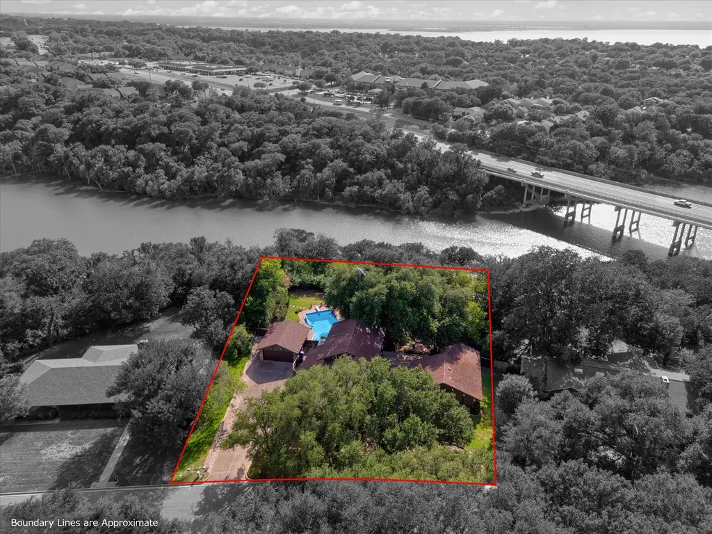 3716 Laguna Vista Drive Waco TX 76708